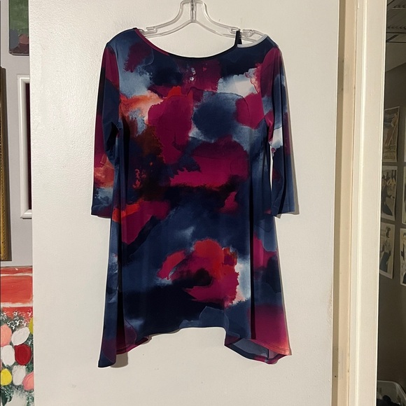 Clara Sun Woo asymmetrical neckline 3/4 sleeve sharkbite hem tunic - Picture 6 of 9